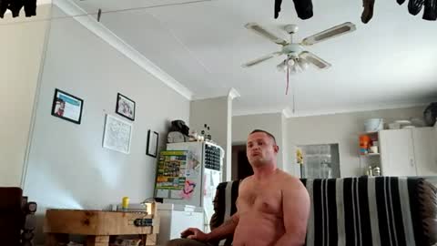 rubbietoy69 online show from May 17, 2026, 6:22 am