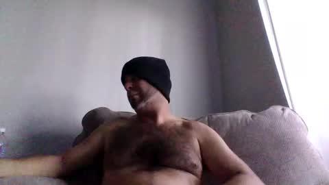 Snapshot of rubbingoneout714 chatting on December 28, 2024, 4:52 pm rubbingoneout714 online show from December 28, 2024, 4:52 pm