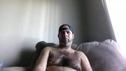 Snapshot of rubbingoneout714 chatting on December 30, 2024, 9:40 pm rubbingoneout714 online show from December 30, 2024, 9:40 pm