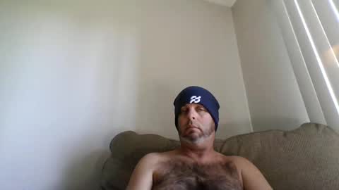 Snapshot of rubbingoneout714 chatting on January 1, 2025, 4:29 pm rubbingoneout714 online show from January 1, 2025, 4:29 pm