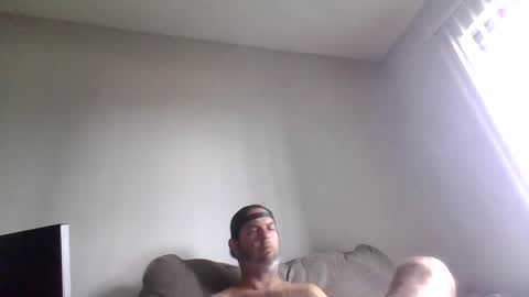 Snapshot of rubbingoneout714 chatting on November 14, 2025, 4:28 pm rubbingoneout714 online show from November 14, 2025, 4:28 pm