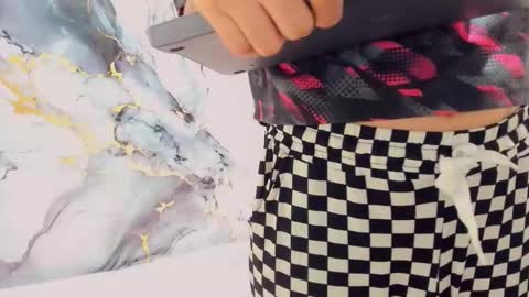 Rubi i love online show from December 17, 2025, 11:27 am