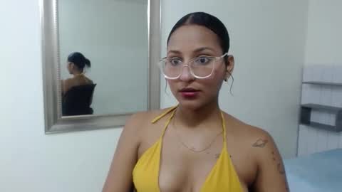 rubi_diamondk online show from April 4, 2026, 8:17 pm