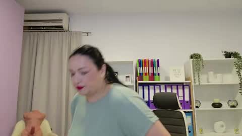 Snapshot of rubiharper chatting on July 19, 2026, 2:26 am Rubi online show from July 19, 2026, 2:26 am