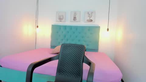 Rubii online show from December 9, 2024, 11:13 pm