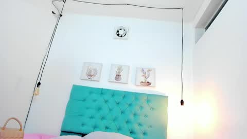 Rubii online show from December 27, 2024, 2:36 am