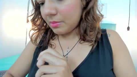 Rubii online show from January 3, 2025, 8:01 pm