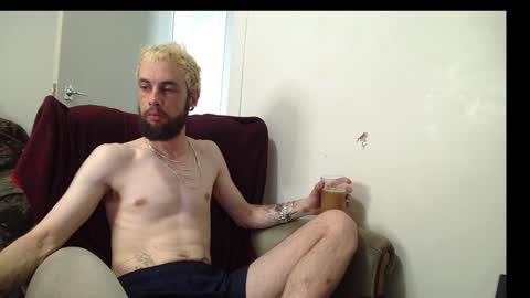 Snapshot of rubitricky chatting on December 15, 2024, 4:07 am RubitRicky online show from December 15, 2024, 4:07 am