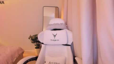 ruby      online show from March 21, 2026, 4:06 am