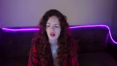 Snapshot of rubyattwood chatting on May 14, 2026, 12:39 am rubyattwood online show from May 14, 2026, 12:39 am