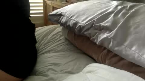 rubyhill99 online show from February 6, 2026, 10:35 pm