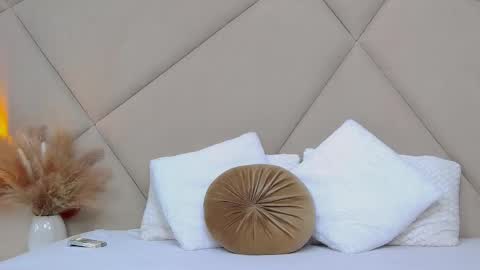 Snapshot of rubyluxee chatting on March 1, 2025, 9:40 am Ruby Luxe online show from March 1, 2025, 9:40 am