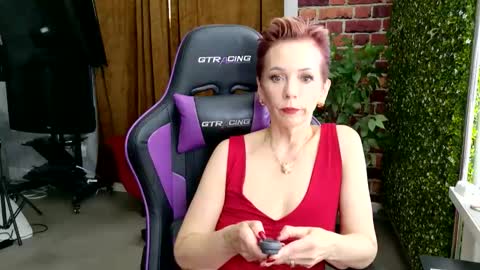 RubyLynne online show from May 1, 2026, 8:35 pm