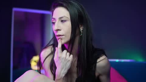  Ruby  online show from February 20, 2026, 6:26 am