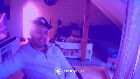 rudeboyyy91 online show from December 22, 2024, 9:11 am