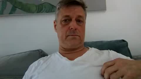 Snapshot of rudeski chatting on June 2, 2026, 3:36 pm rudeski online show from June 2, 2026, 3:36 pm