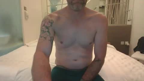 Snapshot of ruinedmyfun chatting on November 17, 2025, 11:49 am ruinedmyfun online show from November 17, 2025, 11:49 am