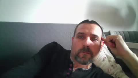 rul3ssuck online show from November 14, 2025, 8:13 am