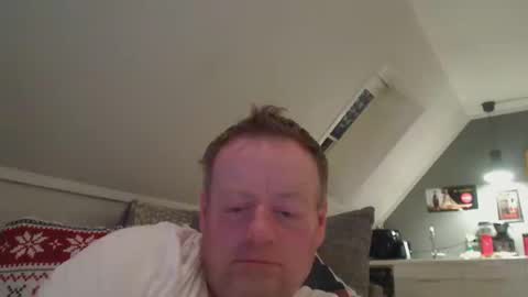 Snapshot of runepetter chatting on March 27, 2026, 9:36 pm bignorwegian online show from March 27, 2026, 9:36 pm