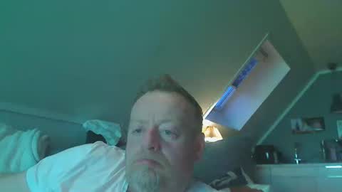 Snapshot of runepetter chatting on May 11, 2026, 9:12 pm bignorwegian online show from May 11, 2026, 9:12 pm