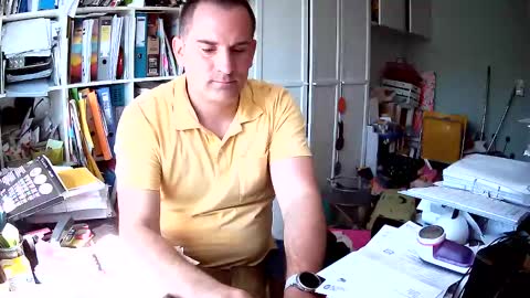 Snapshot of runner1978 chatting on April 22, 2026, 9:22 am runner1978 online show from April 22, 2026, 9:22 am