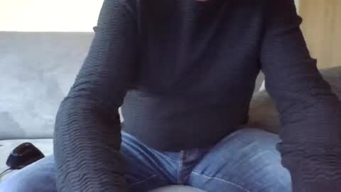 Snapshot of runner_1978 chatting on December 10, 2024, 8:30 am runner_1978 online show from December 10, 2024, 8:30 am