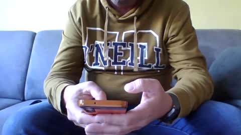 Snapshot of runner_1978 chatting on March 5, 2025, 8:54 am runner_1978 online show from March 5, 2025, 8:54 am