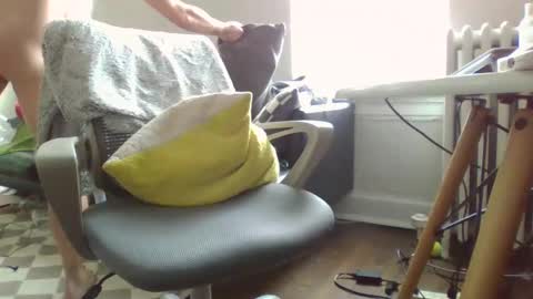 runningbm online show from January 12, 2025, 3:36 pm