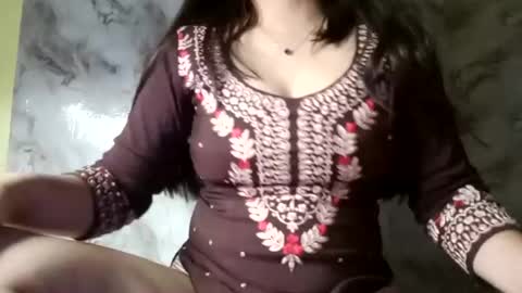 Snapshot of rupali01 chatting on June 12, 2026, 6:34 am Rupali online show from June 12, 2026, 6:34 am