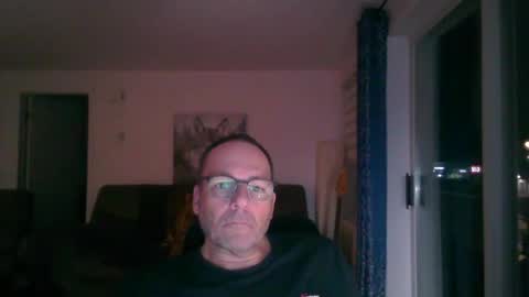 Snapshot of rushse886410 chatting on June 7, 2026, 4:27 am rushse886410 online show from June 7, 2026, 4:27 am