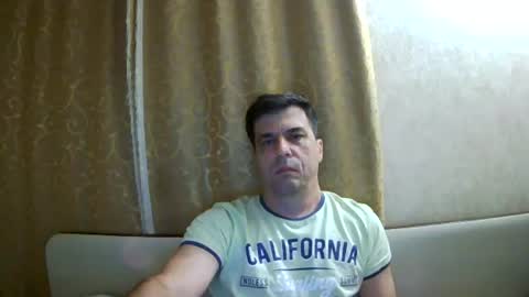 rusqadisx online show from June 20, 2026, 7:38 pm