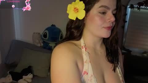 Snapshot of russcurley chatting on November 9, 2025, 2:04 pm Lorenn online show from November 9, 2025, 2:04 pm