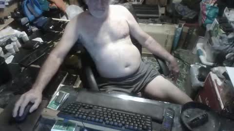 Russtenail21 online show from September 24, 2025, 4:54 pm