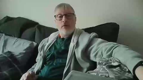 Snapshot of rusty69x chatting on December 17, 2024, 11:06 am rusty69x online show from December 17, 2024, 11:06 am