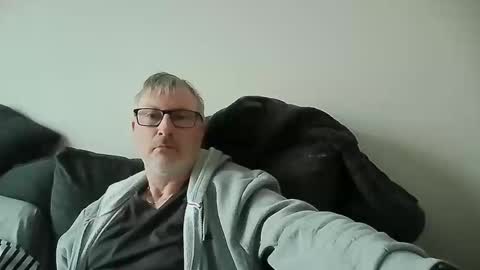 Snapshot of rusty69x chatting on December 27, 2024, 12:01 pm rusty69x online show from December 27, 2024, 12:01 pm