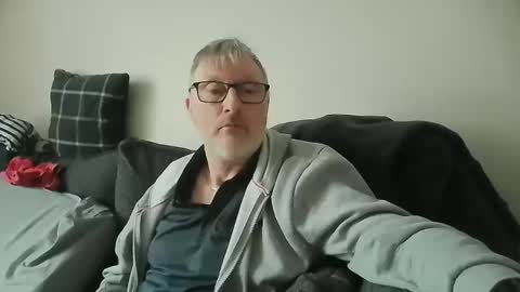 Snapshot of rusty69x chatting on December 31, 2024, 9:42 am rusty69x online show from December 31, 2024, 9:42 am