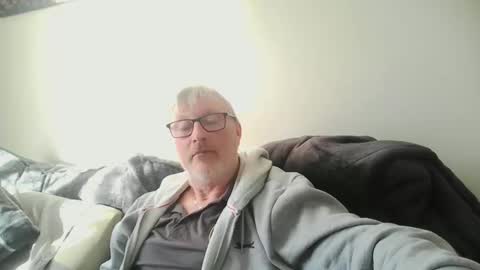 Snapshot of rusty69x chatting on January 2, 2025, 11:20 am rusty69x online show from January 2, 2025, 11:20 am