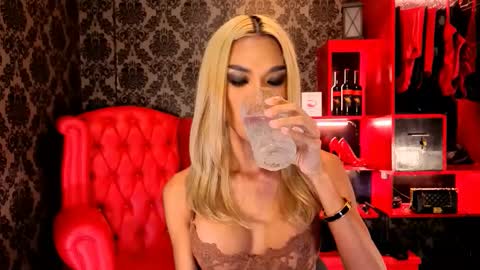 Ruth Evangelista online show from November 23, 2025, 7:52 am