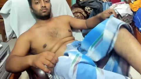 rwb17 online show from April 22, 2026, 9:22 am