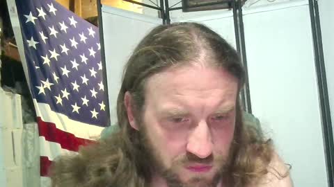 Snapshot of rwb1982 chatting on October 18, 2025, 1:12 pm rwb1982 online show from October 18, 2025, 1:12 pm