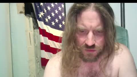 Snapshot of rwb1982 chatting on November 1, 2025, 6:21 pm rwb1982 online show from November 1, 2025, 6:21 pm