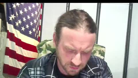 Snapshot of rwb1982 chatting on November 8, 2025, 4:23 am rwb1982 online show from November 8, 2025, 4:23 am