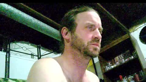 Snapshot of rwb1982 chatting on November 11, 2025, 2:22 am rwb1982 online show from November 11, 2025, 2:22 am