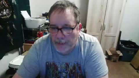 rwz_hunter online show from January 18, 2026, 2:04 am