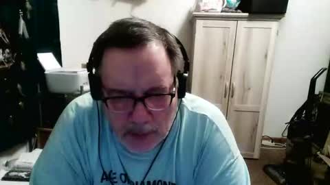 rwzar_1965 online show from April 11, 2026, 2:16 am