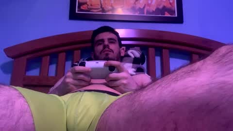 ryan_697 online show from January 14, 2025, 9:02 am