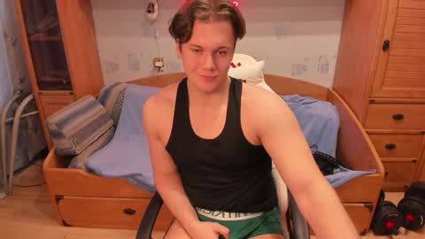 Snapshot of ryan__cole chatting on February 24, 2026, 2:37 pm Ryan Cole online show from February 24, 2026, 2:37 pm