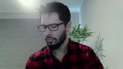 Ryan online show from June 18, 2026, 12:11 am