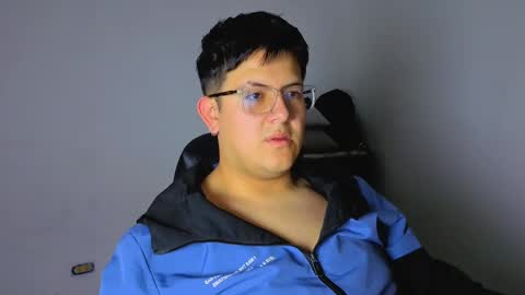 Snapshot of ryan_doretti chatting on September 18, 2025, 11:01 am Ryan online show from September 18, 2025, 11:01 am