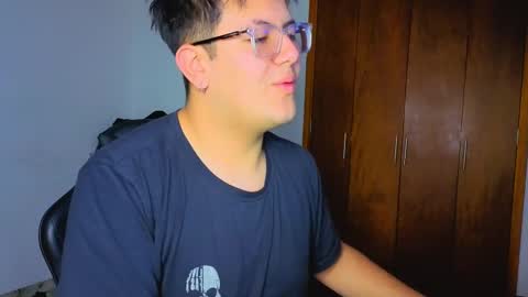 Snapshot of ryan_doretti chatting on September 24, 2025, 10:29 am Ryan online show from September 24, 2025, 10:29 am